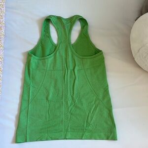 Green Lululemon tank SIZE 6